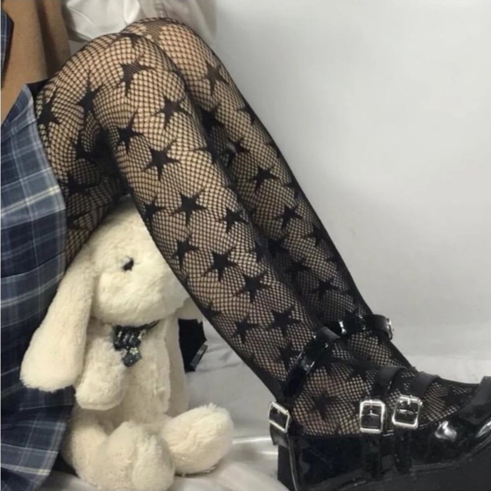 Black Star Pattern Fishnet Tights